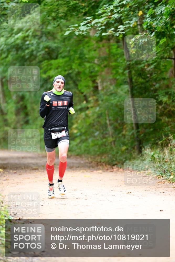11.10.2026 - Bramfelder Halbmarathon 2026 Dr. Thomas Lammeyer http://msf.ph/oto/10819021 11.10.2026 10:11:11 Laufen 33 meine-sportfotos.de