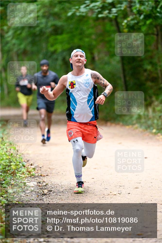11.10.2026 - Bramfelder Halbmarathon 2026 Dr. Thomas Lammeyer http://msf.ph/oto/10819086 11.10.2026 10:11:23 Laufen  meine-sportfotos.de