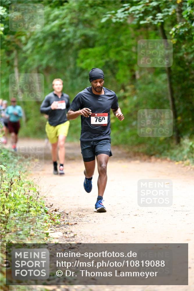 11.10.2026 - Bramfelder Halbmarathon 2026 Dr. Thomas Lammeyer http://msf.ph/oto/10819088 11.10.2026 10:11:24 Laufen 760 meine-sportfotos.de