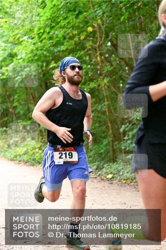11.10.2026 - Bramfelder Halbmarathon 2026 Dr. Thomas Lammeyer http://msf.ph/oto/10819185 11.10.2026 10:12:05 Laufen 219, 281, 190 meine-sportfotos.de