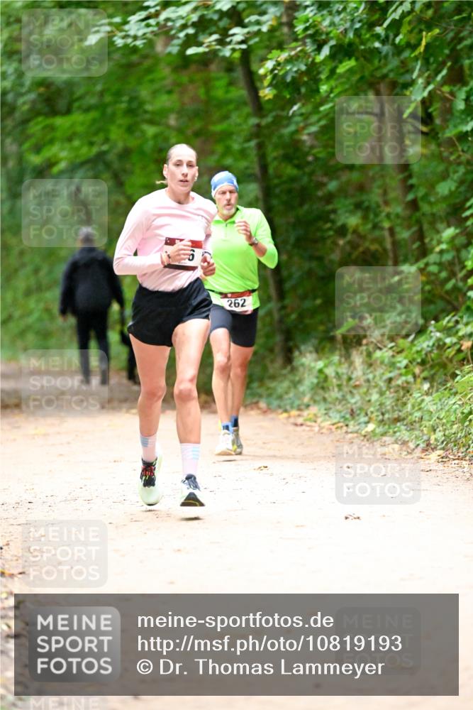 11.10.2026 - Bramfelder Halbmarathon 2026 Dr. Thomas Lammeyer http://msf.ph/oto/10819193 11.10.2026 10:12:25 Laufen 262 meine-sportfotos.de