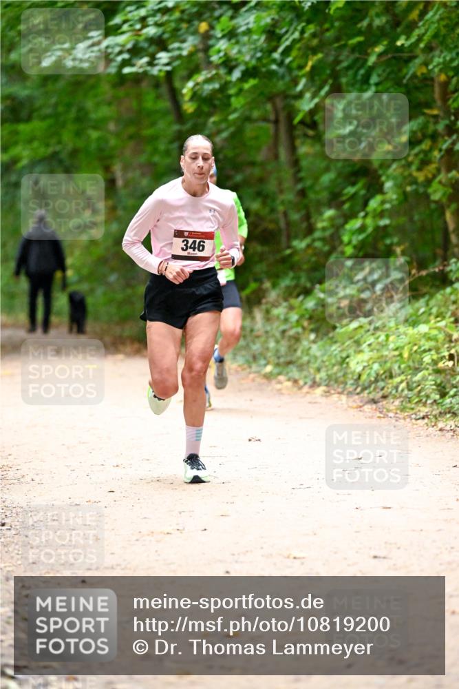 11.10.2026 - Bramfelder Halbmarathon 2026 Dr. Thomas Lammeyer http://msf.ph/oto/10819200 11.10.2026 10:12:26 Laufen 346 meine-sportfotos.de