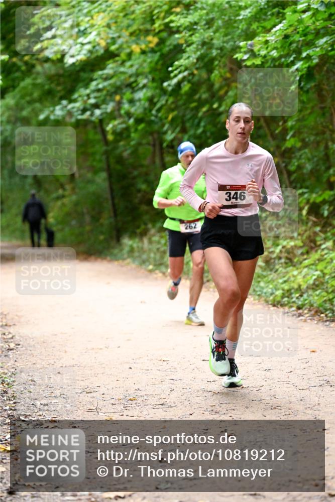 11.10.2026 - Bramfelder Halbmarathon 2026 Dr. Thomas Lammeyer http://msf.ph/oto/10819212 11.10.2026 10:12:27 Laufen 262, 346 meine-sportfotos.de