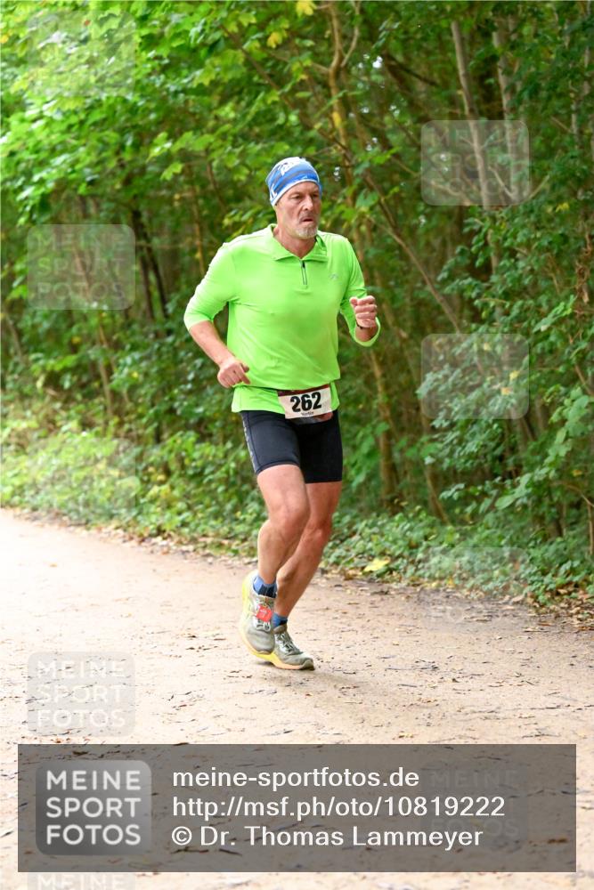 11.10.2026 - Bramfelder Halbmarathon 2026 Dr. Thomas Lammeyer http://msf.ph/oto/10819222 11.10.2026 10:12:29 Laufen 262 meine-sportfotos.de