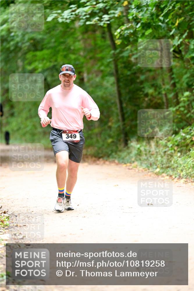 11.10.2026 - Bramfelder Halbmarathon 2026 Dr. Thomas Lammeyer http://msf.ph/oto/10819258 11.10.2026 10:12:46 Laufen 349 meine-sportfotos.de