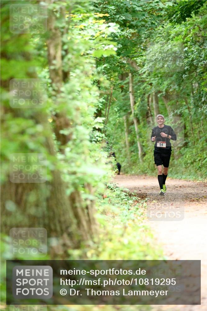 11.10.2026 - Bramfelder Halbmarathon 2026 Dr. Thomas Lammeyer http://msf.ph/oto/10819295 11.10.2026 10:13:09 Laufen 54 meine-sportfotos.de