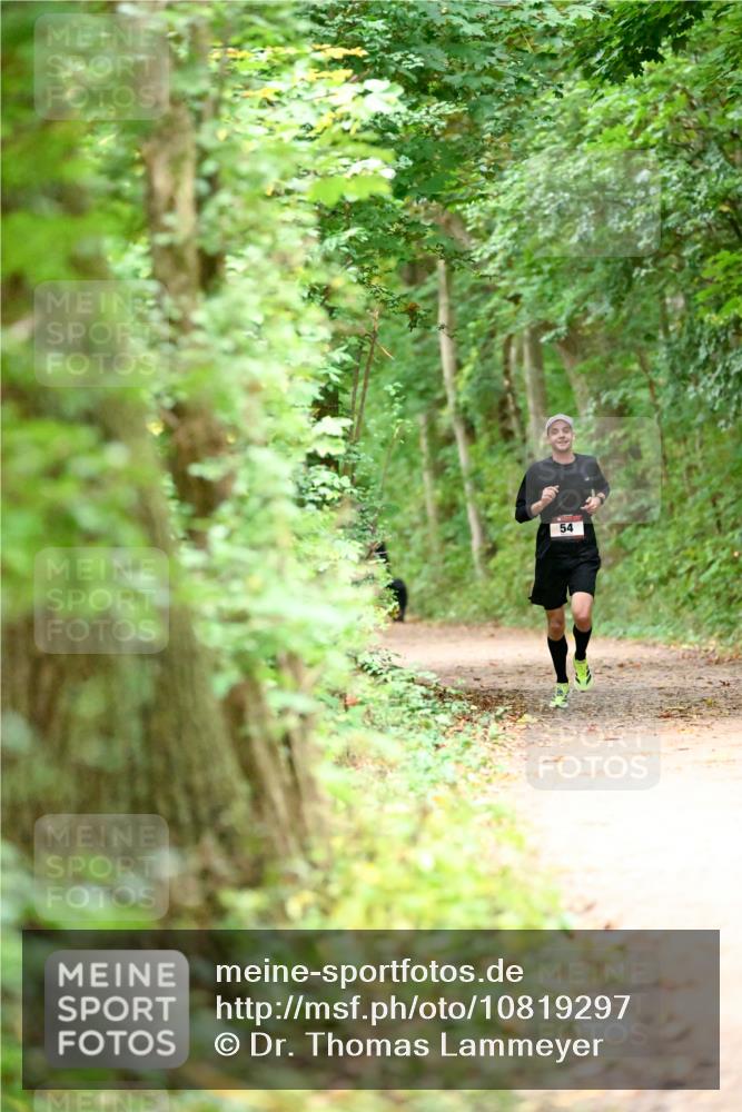 11.10.2026 - Bramfelder Halbmarathon 2026 Dr. Thomas Lammeyer http://msf.ph/oto/10819297 11.10.2026 10:13:09 Laufen 54 meine-sportfotos.de