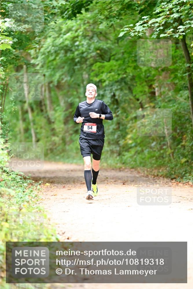 11.10.2026 - Bramfelder Halbmarathon 2026 Dr. Thomas Lammeyer http://msf.ph/oto/10819318 11.10.2026 10:13:13 Laufen 54 meine-sportfotos.de