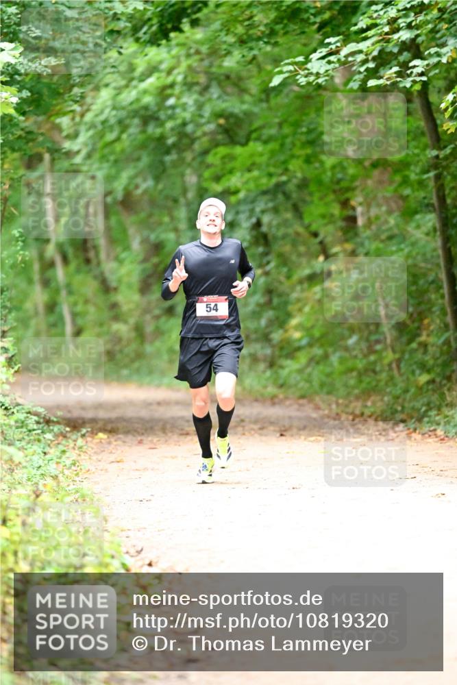 11.10.2026 - Bramfelder Halbmarathon 2026 Dr. Thomas Lammeyer http://msf.ph/oto/10819320 11.10.2026 10:13:13 Laufen 54 meine-sportfotos.de