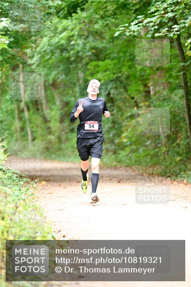 11.10.2026 - Bramfelder Halbmarathon 2026 Dr. Thomas Lammeyer http://msf.ph/oto/10819321 11.10.2026 10:13:13 Laufen 54 meine-sportfotos.de