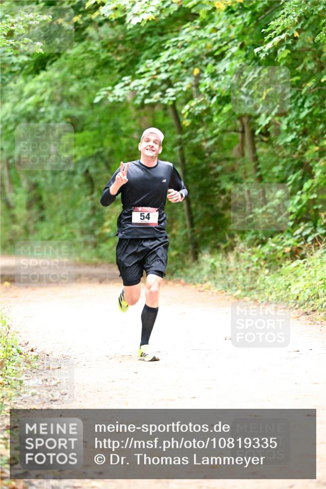 11.10.2026 - Bramfelder Halbmarathon 2026 Dr. Thomas Lammeyer http://msf.ph/oto/10819335 11.10.2026 10:13:16 Laufen 54 meine-sportfotos.de