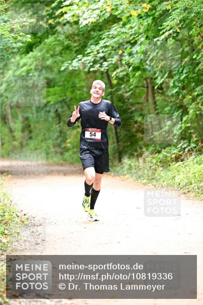 11.10.2026 - Bramfelder Halbmarathon 2026 Dr. Thomas Lammeyer http://msf.ph/oto/10819336 11.10.2026 10:13:16 Laufen 54 meine-sportfotos.de