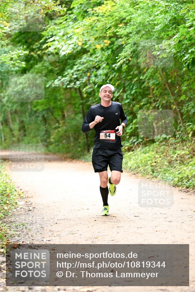 11.10.2026 - Bramfelder Halbmarathon 2026 Dr. Thomas Lammeyer http://msf.ph/oto/10819344 11.10.2026 10:13:17 Laufen 54 meine-sportfotos.de