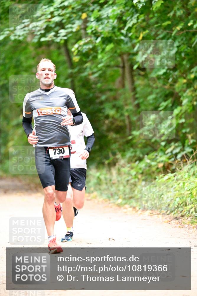 11.10.2026 - Bramfelder Halbmarathon 2026 Dr. Thomas Lammeyer http://msf.ph/oto/10819366 11.10.2026 10:13:32 Laufen 730 meine-sportfotos.de