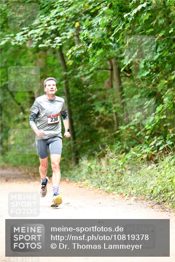 11.10.2026 - Bramfelder Halbmarathon 2026 Dr. Thomas Lammeyer http://msf.ph/oto/10819378 11.10.2026 10:13:35 Laufen 230 meine-sportfotos.de