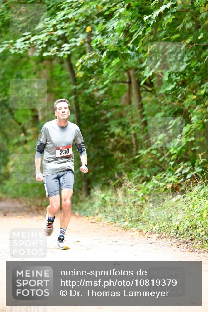 11.10.2026 - Bramfelder Halbmarathon 2026 Dr. Thomas Lammeyer http://msf.ph/oto/10819379 11.10.2026 10:13:35 Laufen 230 meine-sportfotos.de