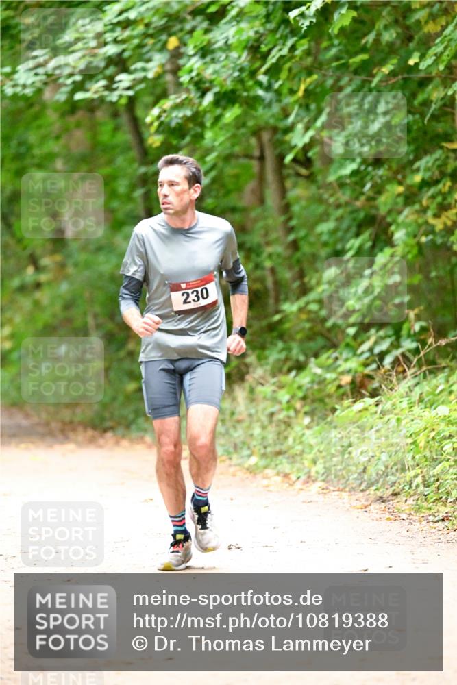 11.10.2026 - Bramfelder Halbmarathon 2026 Dr. Thomas Lammeyer http://msf.ph/oto/10819388 11.10.2026 10:13:36 Laufen 230 meine-sportfotos.de