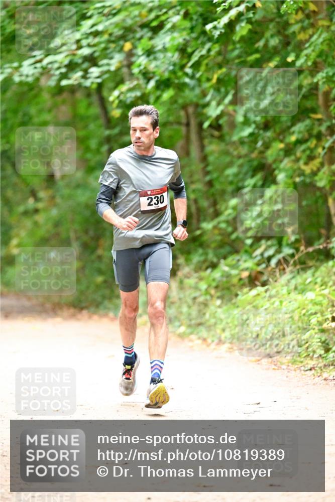 11.10.2026 - Bramfelder Halbmarathon 2026 Dr. Thomas Lammeyer http://msf.ph/oto/10819389 11.10.2026 10:13:37 Laufen 230 meine-sportfotos.de