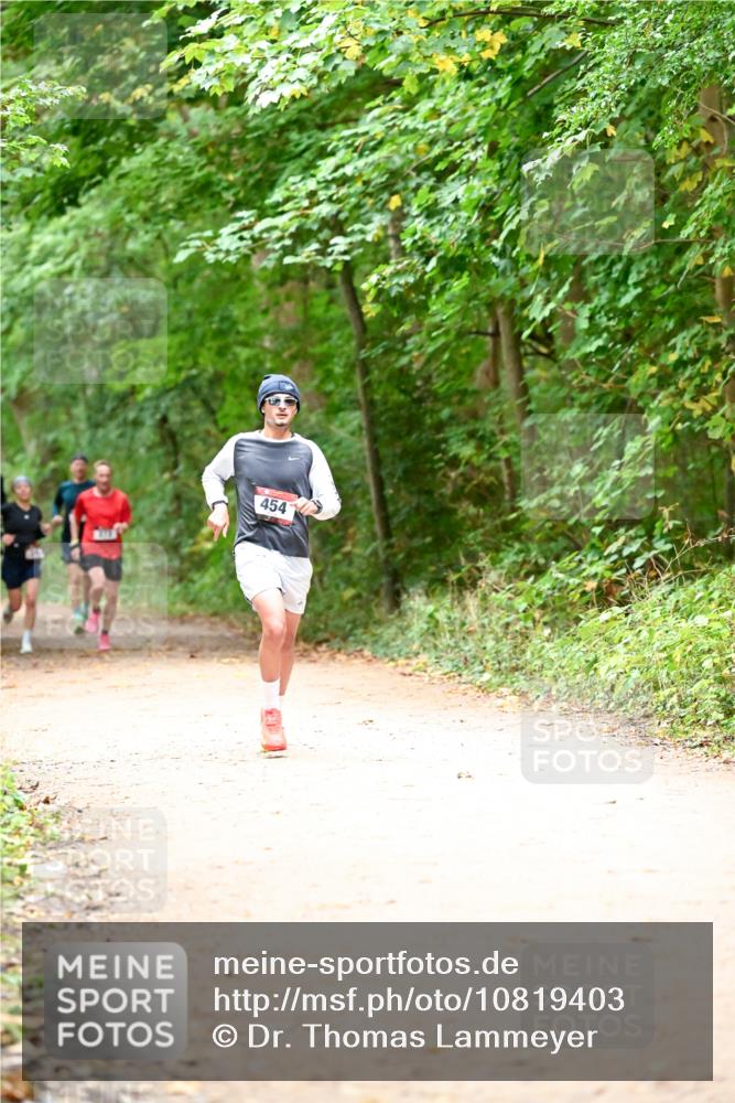 11.10.2026 - Bramfelder Halbmarathon 2026 Dr. Thomas Lammeyer http://msf.ph/oto/10819403 11.10.2026 10:13:39 Laufen 454 meine-sportfotos.de