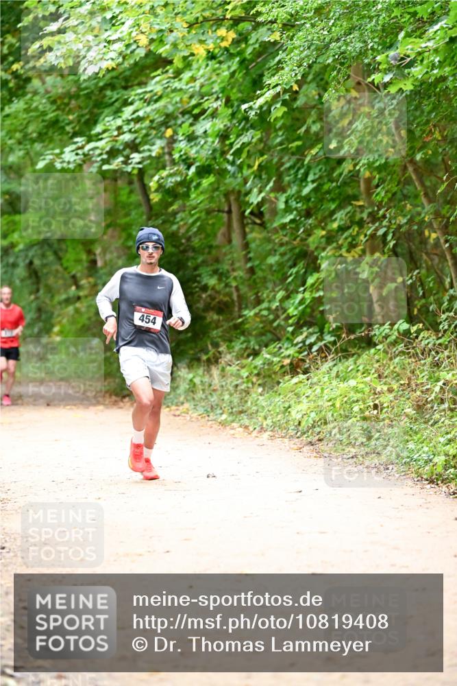 11.10.2026 - Bramfelder Halbmarathon 2026 Dr. Thomas Lammeyer http://msf.ph/oto/10819408 11.10.2026 10:13:40 Laufen 454 meine-sportfotos.de