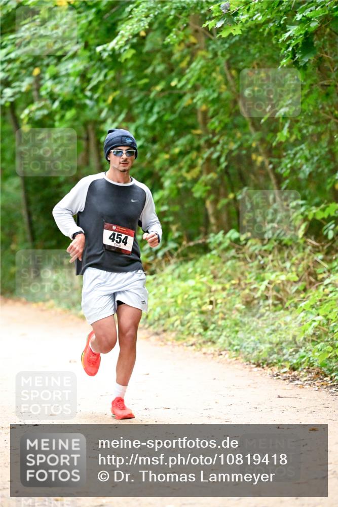 11.10.2026 - Bramfelder Halbmarathon 2026 Dr. Thomas Lammeyer http://msf.ph/oto/10819418 11.10.2026 10:13:41 Laufen 454 meine-sportfotos.de