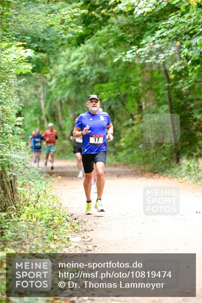 11.10.2026 - Bramfelder Halbmarathon 2026 Dr. Thomas Lammeyer http://msf.ph/oto/10819474 11.10.2026 10:13:53 Laufen 17 meine-sportfotos.de