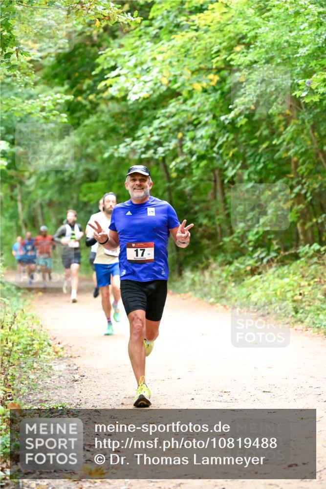 11.10.2026 - Bramfelder Halbmarathon 2026 Dr. Thomas Lammeyer http://msf.ph/oto/10819488 11.10.2026 10:13:55 Laufen 17 meine-sportfotos.de