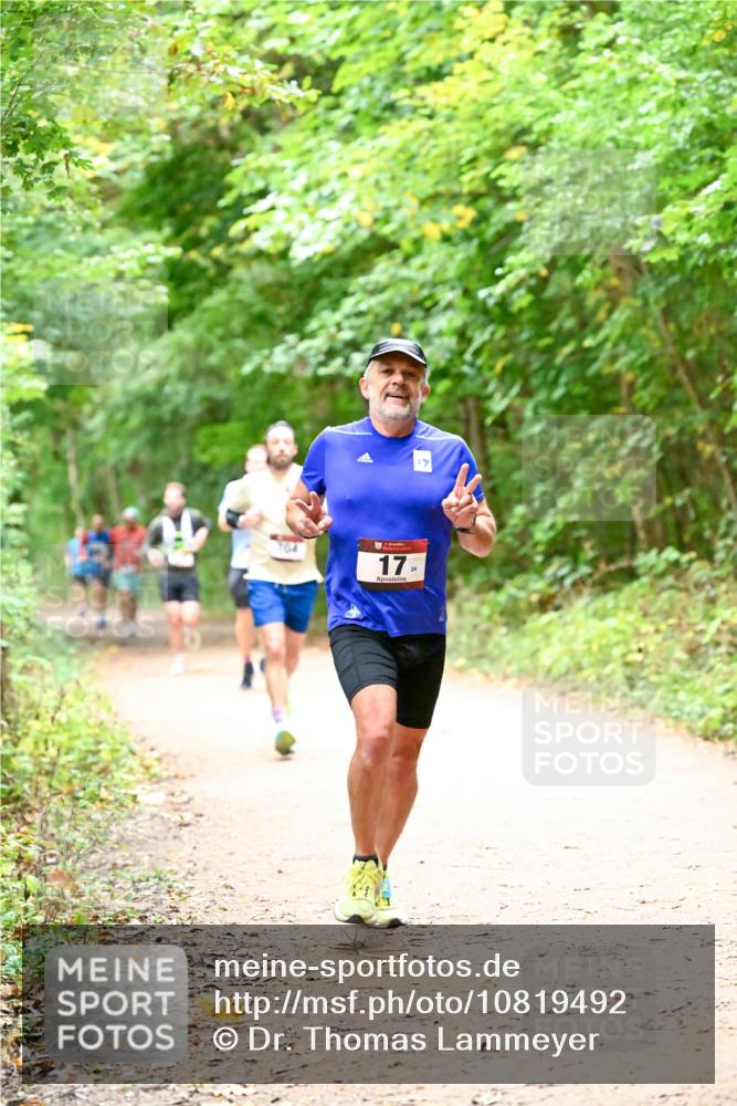 11.10.2026 - Bramfelder Halbmarathon 2026 Dr. Thomas Lammeyer http://msf.ph/oto/10819492 11.10.2026 10:13:56 Laufen 17, 27 meine-sportfotos.de