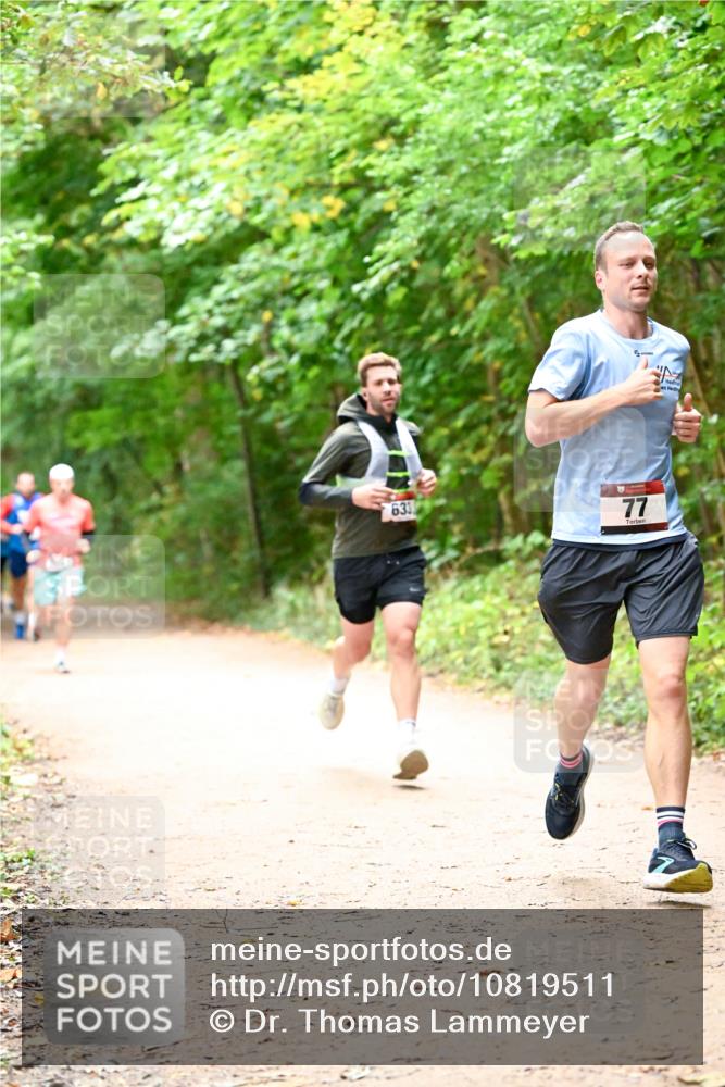 11.10.2026 - Bramfelder Halbmarathon 2026 Dr. Thomas Lammeyer http://msf.ph/oto/10819511 11.10.2026 10:14:00 Laufen 633, 77 meine-sportfotos.de