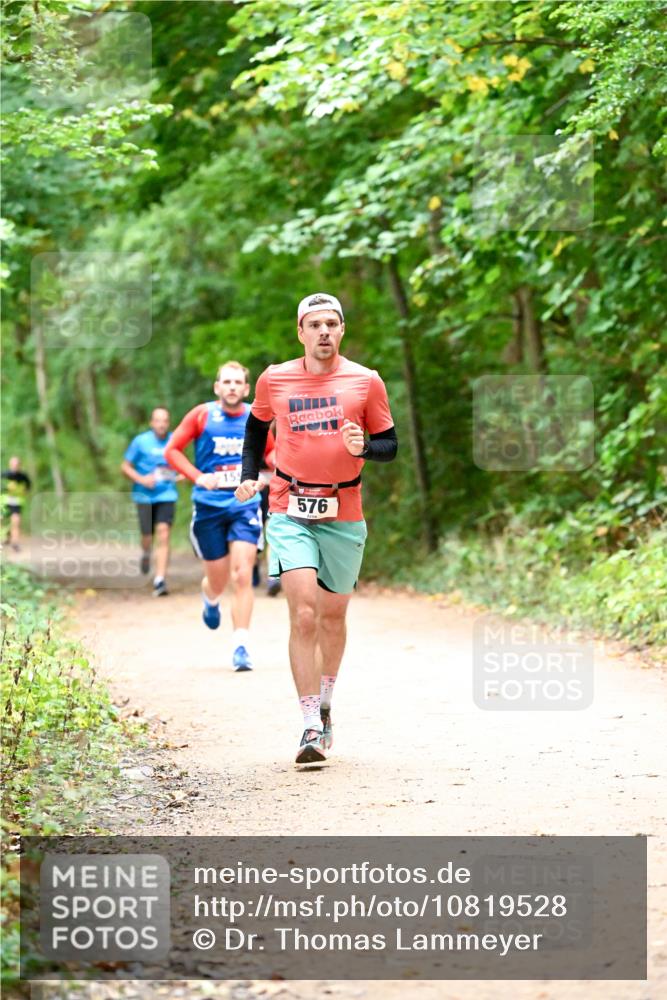 11.10.2026 - Bramfelder Halbmarathon 2026 Dr. Thomas Lammeyer http://msf.ph/oto/10819528 11.10.2026 10:14:03 Laufen 155, 576 meine-sportfotos.de