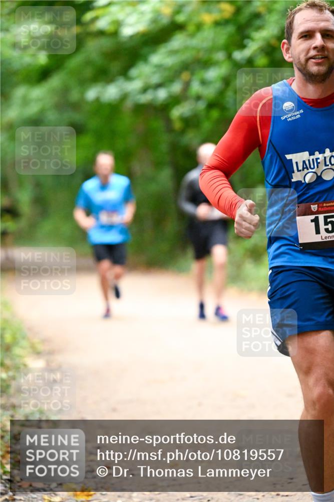11.10.2026 - Bramfelder Halbmarathon 2026 Dr. Thomas Lammeyer http://msf.ph/oto/10819557 11.10.2026 10:14:07 Laufen 35, 15 meine-sportfotos.de
