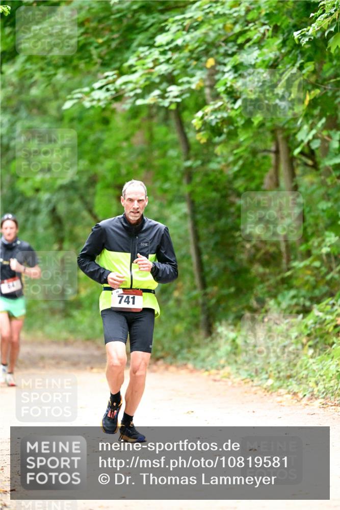 11.10.2026 - Bramfelder Halbmarathon 2026 Dr. Thomas Lammeyer http://msf.ph/oto/10819581 11.10.2026 10:14:16 Laufen 741 meine-sportfotos.de
