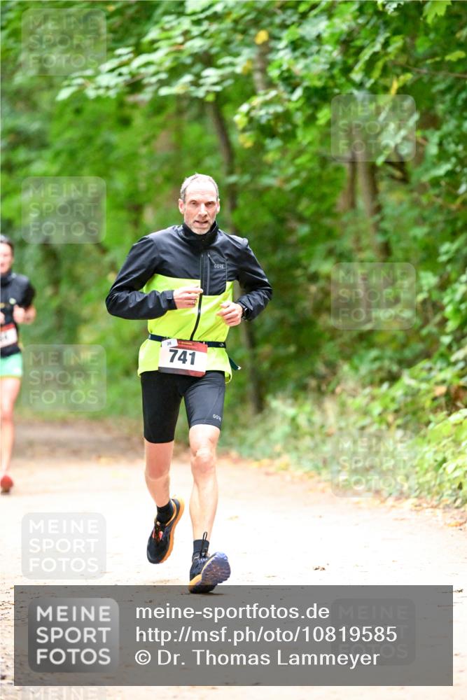 11.10.2026 - Bramfelder Halbmarathon 2026 Dr. Thomas Lammeyer http://msf.ph/oto/10819585 11.10.2026 10:14:16 Laufen 741 meine-sportfotos.de