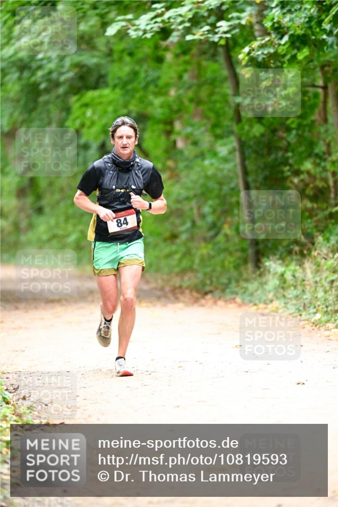 11.10.2026 - Bramfelder Halbmarathon 2026 Dr. Thomas Lammeyer http://msf.ph/oto/10819593 11.10.2026 10:14:19 Laufen 84 meine-sportfotos.de