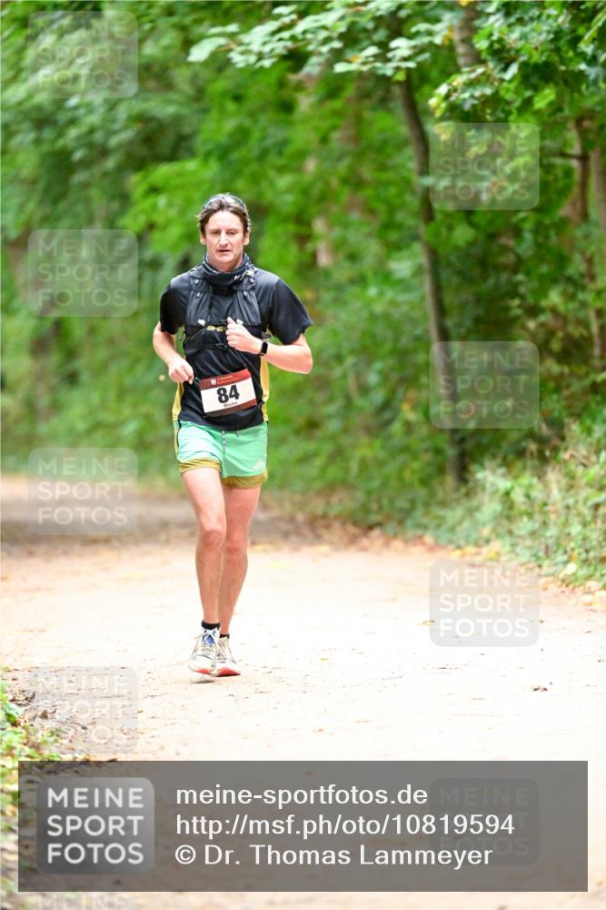 11.10.2026 - Bramfelder Halbmarathon 2026 Dr. Thomas Lammeyer http://msf.ph/oto/10819594 11.10.2026 10:14:19 Laufen 84 meine-sportfotos.de