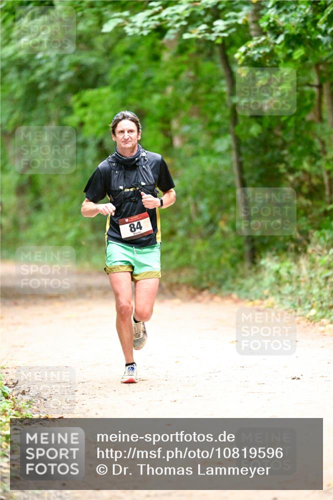 11.10.2026 - Bramfelder Halbmarathon 2026 Dr. Thomas Lammeyer http://msf.ph/oto/10819596 11.10.2026 10:14:19 Laufen 84 meine-sportfotos.de