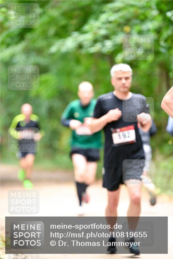 11.10.2026 - Bramfelder Halbmarathon 2026 Dr. Thomas Lammeyer http://msf.ph/oto/10819655 11.10.2026 10:14:33 Laufen  meine-sportfotos.de
