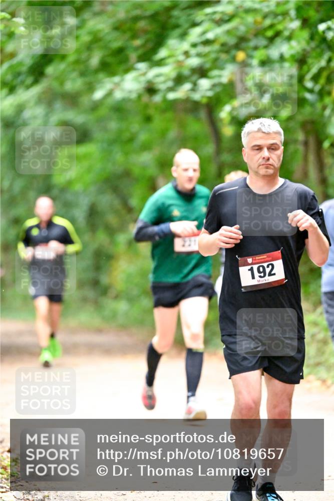 11.10.2026 - Bramfelder Halbmarathon 2026 Dr. Thomas Lammeyer http://msf.ph/oto/10819657 11.10.2026 10:14:34 Laufen 192 meine-sportfotos.de