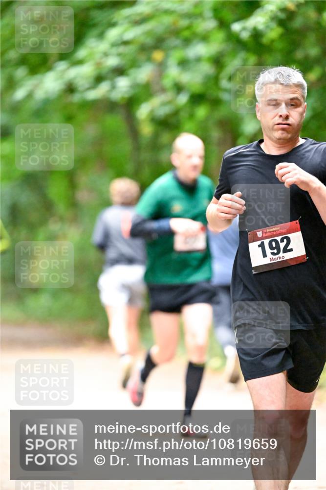 11.10.2026 - Bramfelder Halbmarathon 2026 Dr. Thomas Lammeyer http://msf.ph/oto/10819659 11.10.2026 10:14:34 Laufen 35, 192 meine-sportfotos.de