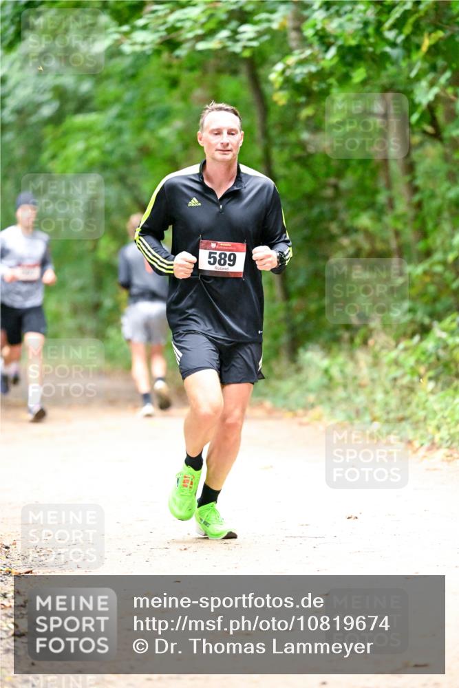 11.10.2026 - Bramfelder Halbmarathon 2026 Dr. Thomas Lammeyer http://msf.ph/oto/10819674 11.10.2026 10:14:38 Laufen 589 meine-sportfotos.de