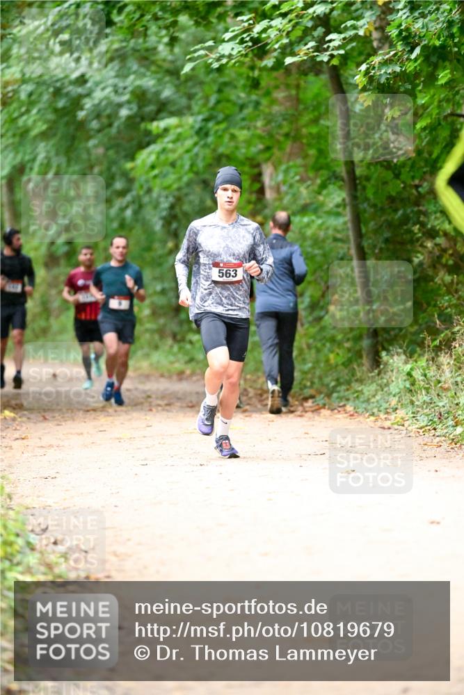 11.10.2026 - Bramfelder Halbmarathon 2026 Dr. Thomas Lammeyer http://msf.ph/oto/10819679 11.10.2026 10:14:40 Laufen 563 meine-sportfotos.de