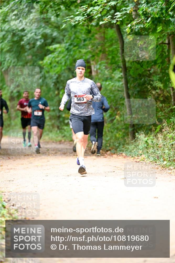 11.10.2026 - Bramfelder Halbmarathon 2026 Dr. Thomas Lammeyer http://msf.ph/oto/10819680 11.10.2026 10:14:40 Laufen 563 meine-sportfotos.de