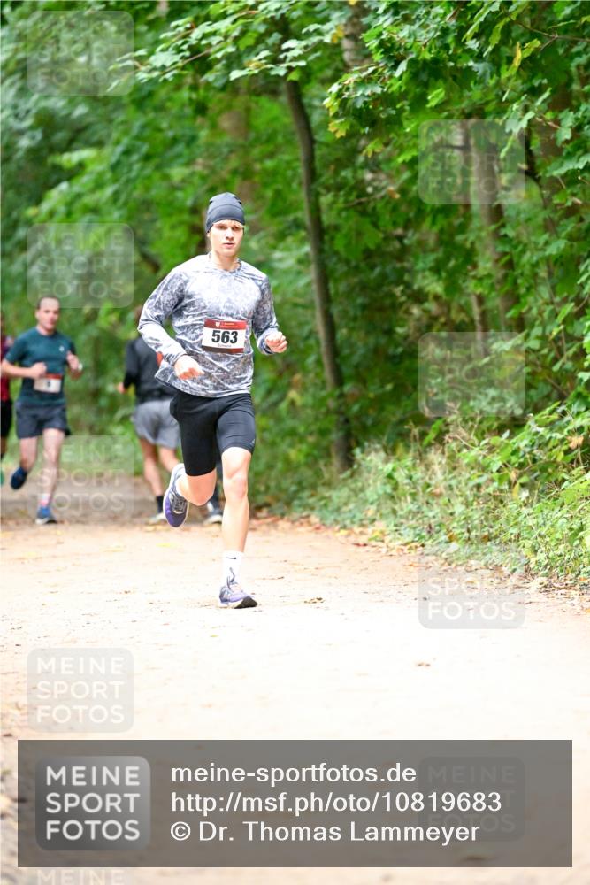 11.10.2026 - Bramfelder Halbmarathon 2026 Dr. Thomas Lammeyer http://msf.ph/oto/10819683 11.10.2026 10:14:40 Laufen 563 meine-sportfotos.de