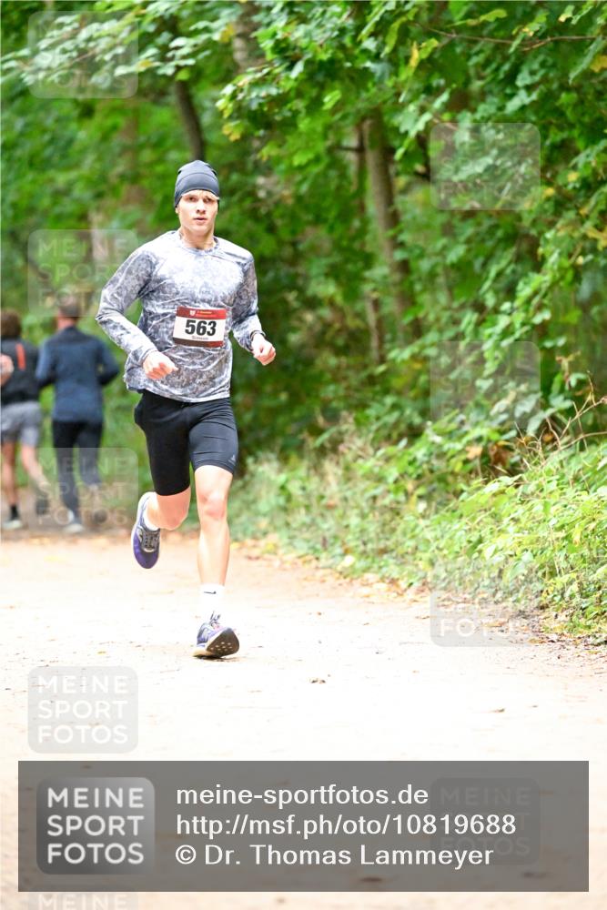 11.10.2026 - Bramfelder Halbmarathon 2026 Dr. Thomas Lammeyer http://msf.ph/oto/10819688 11.10.2026 10:14:41 Laufen 563 meine-sportfotos.de