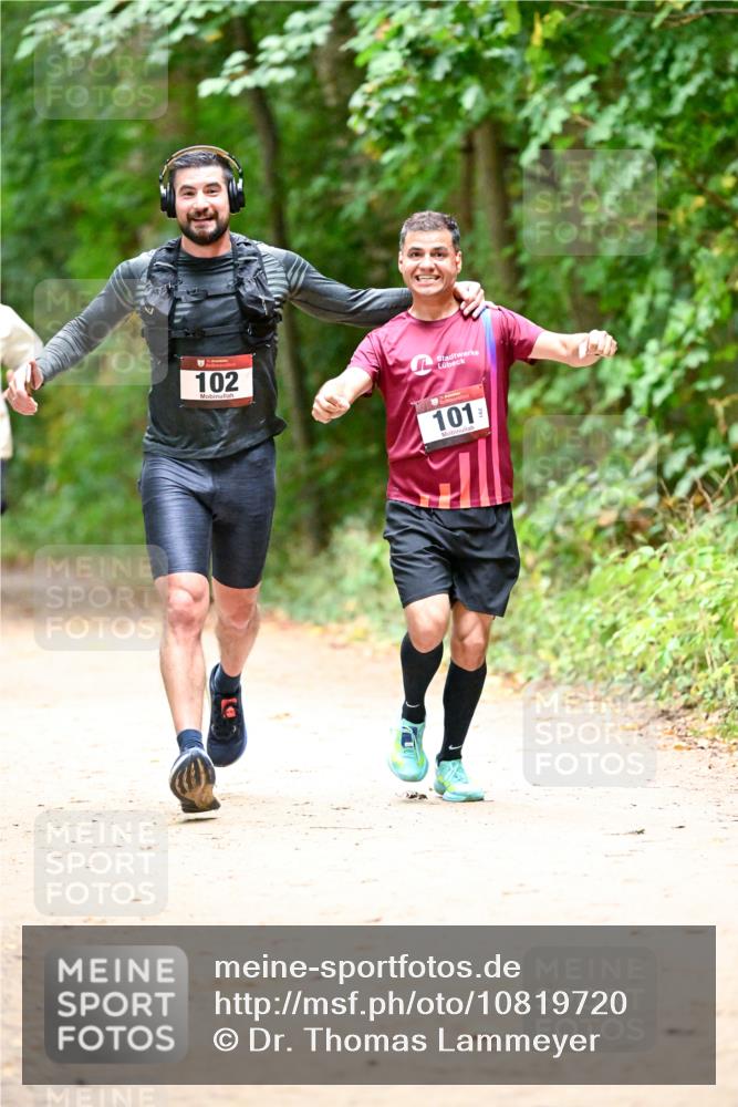 11.10.2026 - Bramfelder Halbmarathon 2026 Dr. Thomas Lammeyer http://msf.ph/oto/10819720 11.10.2026 10:14:47 Laufen 102, 101 meine-sportfotos.de