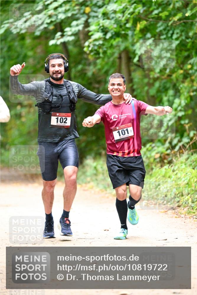 11.10.2026 - Bramfelder Halbmarathon 2026 Dr. Thomas Lammeyer http://msf.ph/oto/10819722 11.10.2026 10:14:47 Laufen 102, 2, 101 meine-sportfotos.de