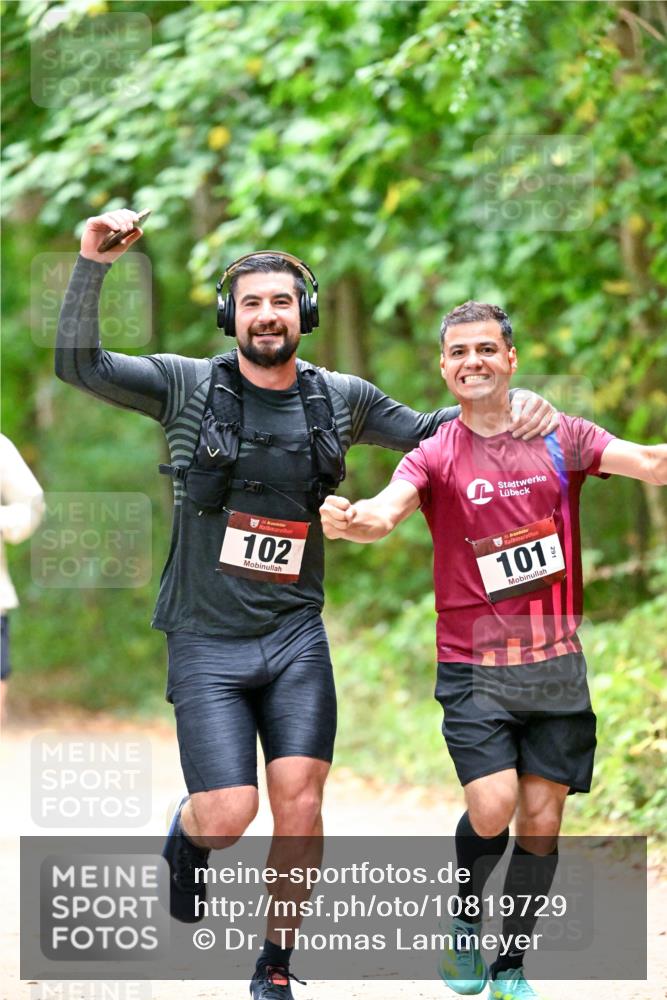 11.10.2026 - Bramfelder Halbmarathon 2026 Dr. Thomas Lammeyer http://msf.ph/oto/10819729 11.10.2026 10:14:48 Laufen 35, 102, 35, 101, 29 meine-sportfotos.de