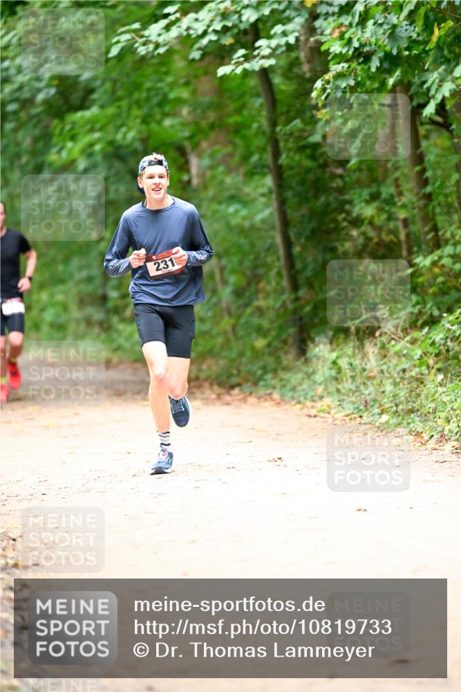 11.10.2026 - Bramfelder Halbmarathon 2026 Dr. Thomas Lammeyer http://msf.ph/oto/10819733 11.10.2026 10:14:53 Laufen 231 meine-sportfotos.de