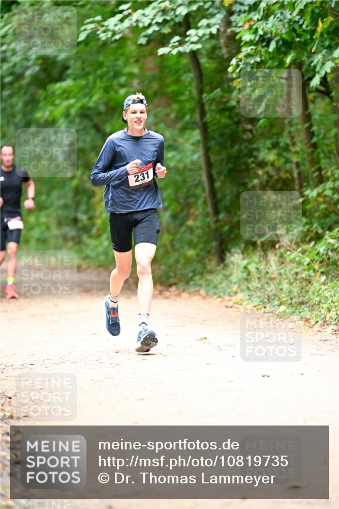 11.10.2026 - Bramfelder Halbmarathon 2026 Dr. Thomas Lammeyer http://msf.ph/oto/10819735 11.10.2026 10:14:53 Laufen 231 meine-sportfotos.de