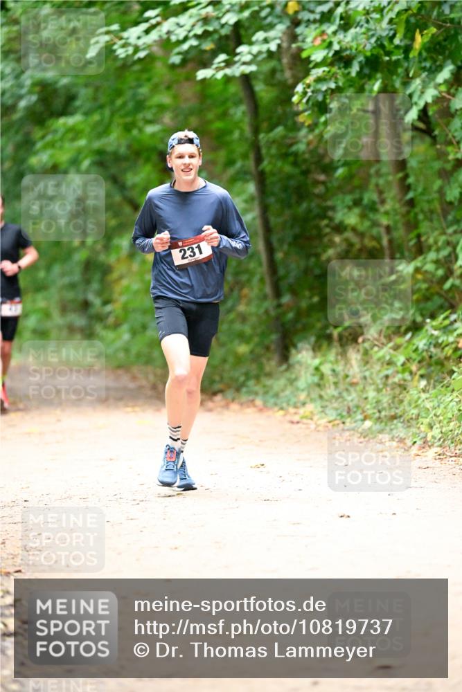 11.10.2026 - Bramfelder Halbmarathon 2026 Dr. Thomas Lammeyer http://msf.ph/oto/10819737 11.10.2026 10:14:53 Laufen 231 meine-sportfotos.de